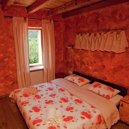 펜션 Garden House Rozi